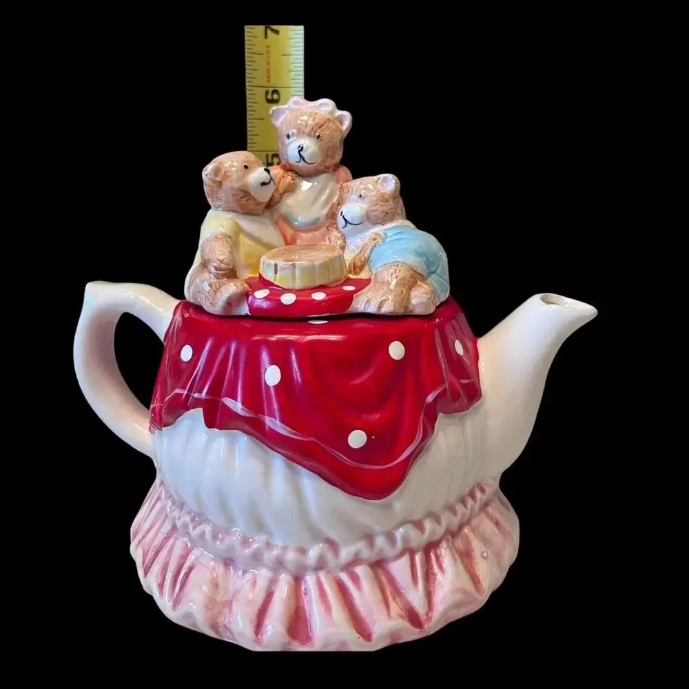 Teddy Bear Picnic Momma Cubs Sweet Collectible Tea Pot‎ Vtg Nursery Baby Decor